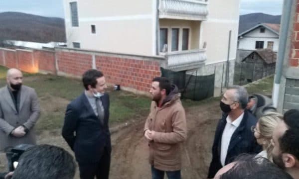 A u pengua Albin Kurti të bëjë fushatë në Terdevc të Drenasit? Flet Lladrovci e reagon VV