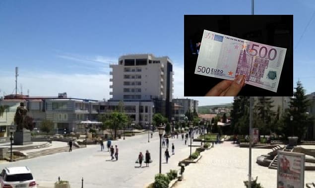Kujdes, pas aferës me telefon konfiskohen edhe 500 euro false në Skenderaj