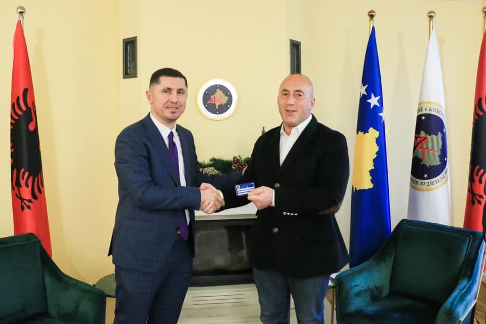 Vehbi Berisha i bashkohet AAK-së
