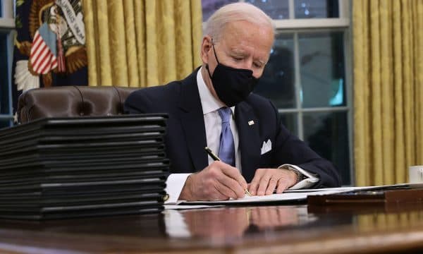 Letra e plotë që Biden ia dërgoi Vuçiqit, ku i kërkoi ta njohë Kosovën si shtet