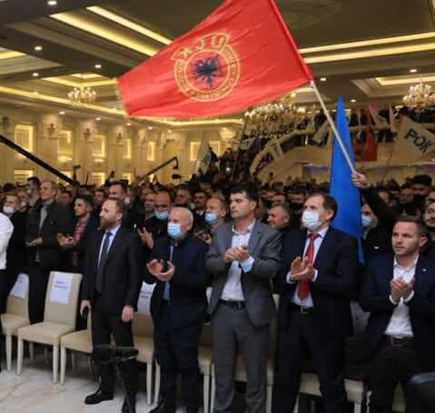 Isa Hajdari, kandidati që po gëzon mbështetje në Drenicë (FOTO)