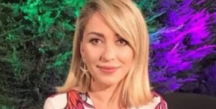 Mall për babain, Adelina prek zemrat me këtë vizatim për Cimën