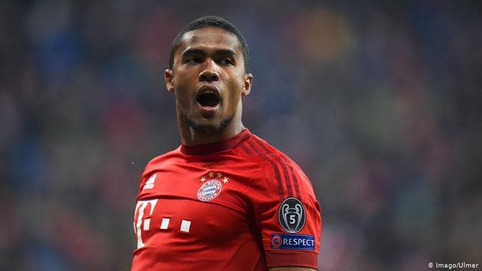 “Stop, make a pose” – futbollisti i Bayern Munchen publikon “freestylen” e Don Xhonit në storie