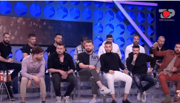 Ky është djali i ri që do të futet në “Për’puthen”