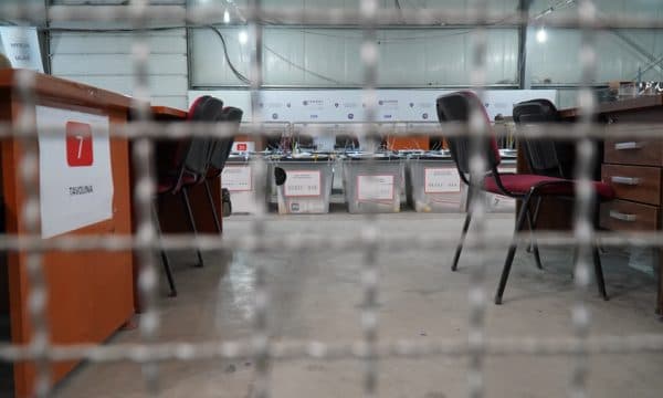 Featured image for Përfundon numërimi i votave me postë
