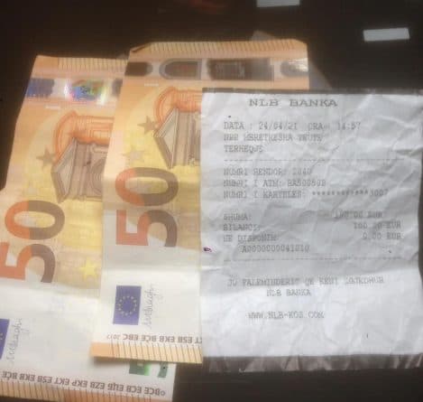 Featured image for Qytetari gjen 100 euro para bankomatit, kërkon pensionerin që i kanë rënë