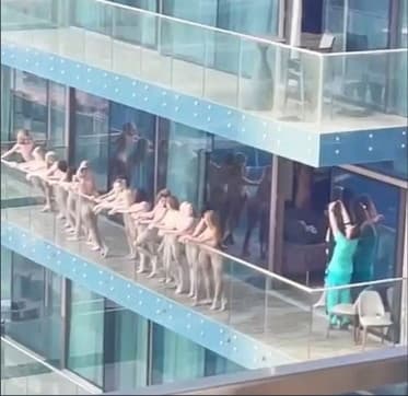 Pozuan nudo, arrestohen dhjetëra gra në Dubai