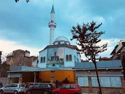 Hoxha me lot rrëfen krimin në xhaminë e Tiranës