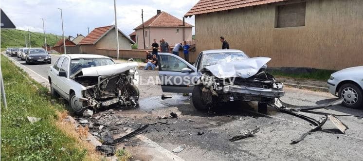 Katër të lënduar në një aksident trafiku te “Guri i Plakës”