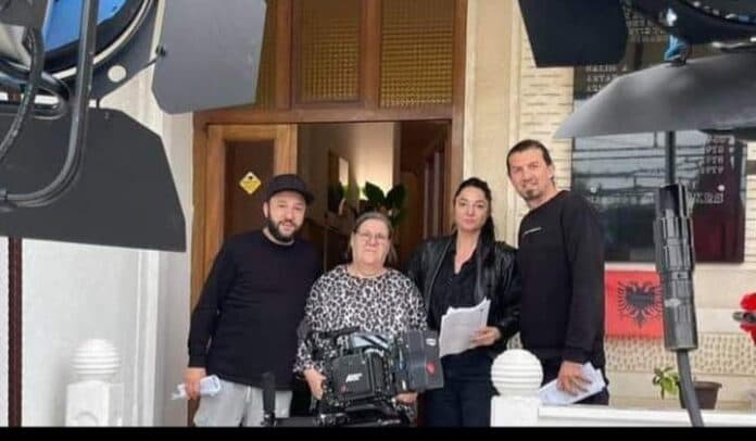 Jeta e Ferdonije Qerkezit do bëhet film, nga sot filluan xhirimet