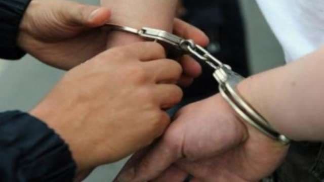 Dy kosovarë ia vjedhin çantën nga dora shqiptares në Tropojë, i kap policia!