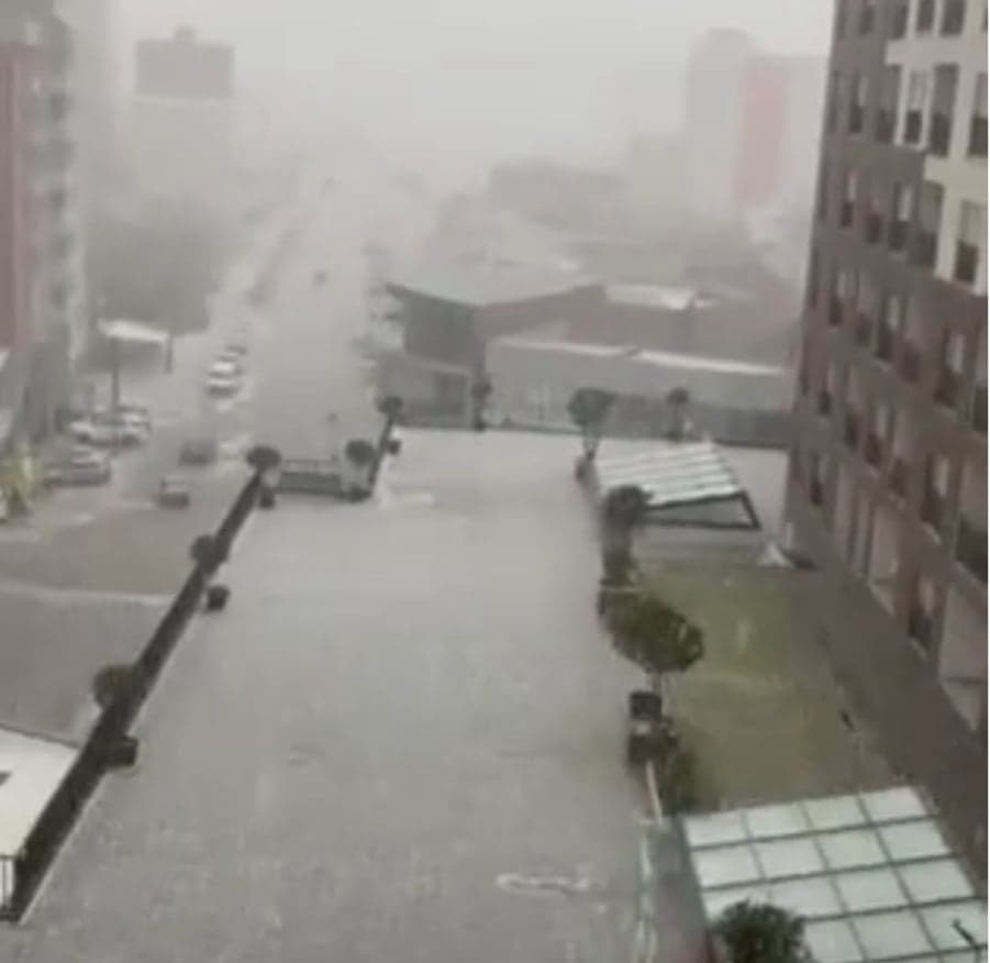 Dëmet që i bëri breshëri Drenasit (VIDEO)