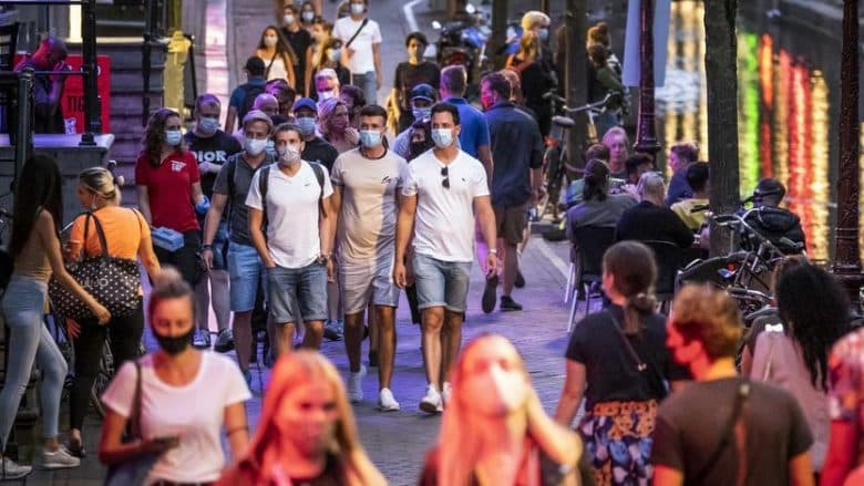 Kujdes! Edhe të vaksinuarit përhapin variantin Delta