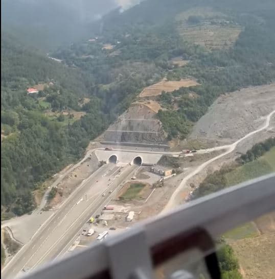 Peleshi publikon pamje nga ajri të tunelit të Kalimashit: Mehaj një shqiptar me vepra (VIDEO)