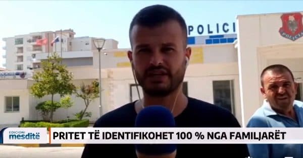 Video që do t’ju përlotë: Babai shqiptar mëson gjatë trasmetimit live se i kanë vrarë djalin (VIDEO)
