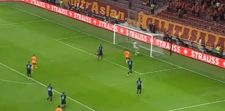 Gafë e pabesueshme nga Strakosha, Galatsaray-Lazio 1-0 (Video)