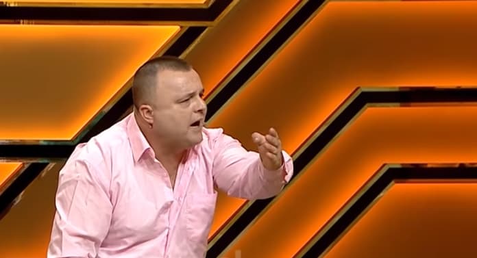 39-vjeçari nga Shqipëria: Do digjem me benzinë, kur do gjej unë një vajzë për t’u martuar?