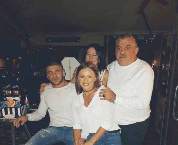 “Na nderove si gjithmonë o shpirt” – Mesazhi i prindërve të Markut pasi u shpall kampion bote