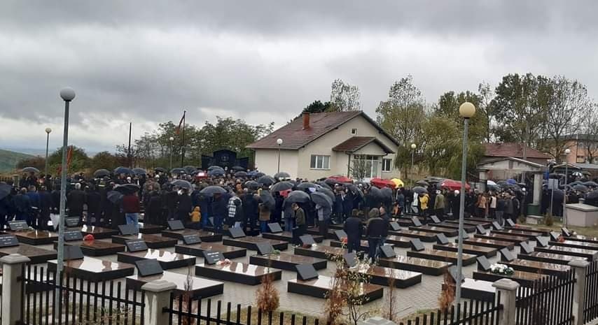 Rivarrosen nëntë martirët e masakrës së Rezallës