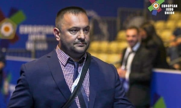 Driton Kuka shpallet trajneri më i mirë në botë për vitin 2021 në sportin e xhudos