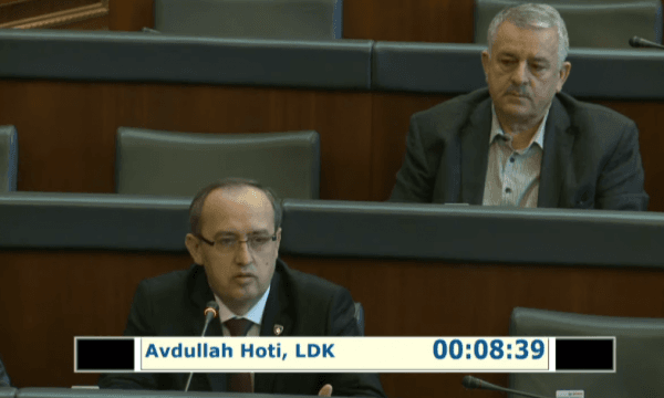 Avdullah Hoti: Të merret kredi për të paguar skemat sociale kjo s’ka ndodhur që nga 2008