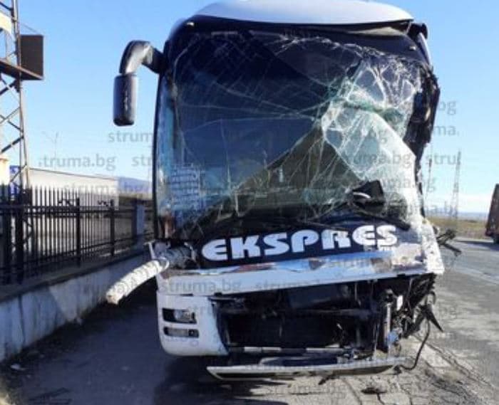Lajmi i fundit: Kjo është gjendja e pasagjerëve kosovarë, të cilët u aksidentuan me autobus në Bullgari