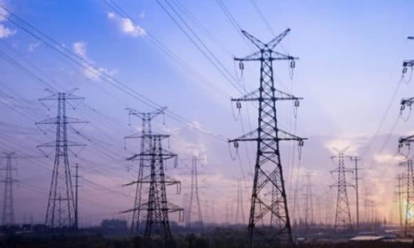 Kriza energjetike, Shqipëria: Ndërpresim energjinë në akset automobilistike