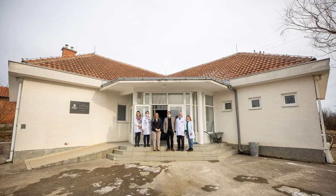 Lajm i mirë për Bashkësinë Lokale të Likocit: Rihapet ambulanta në Likoc ( FOTO)