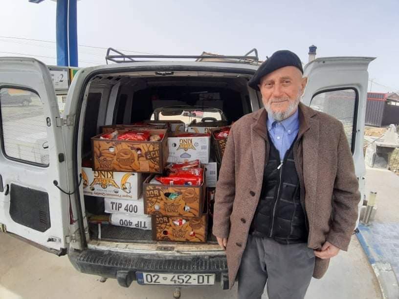 Xhamia e Plluzhinës, shpërndan 50 pako ushqimore në Natën e Madhe (FOTO)