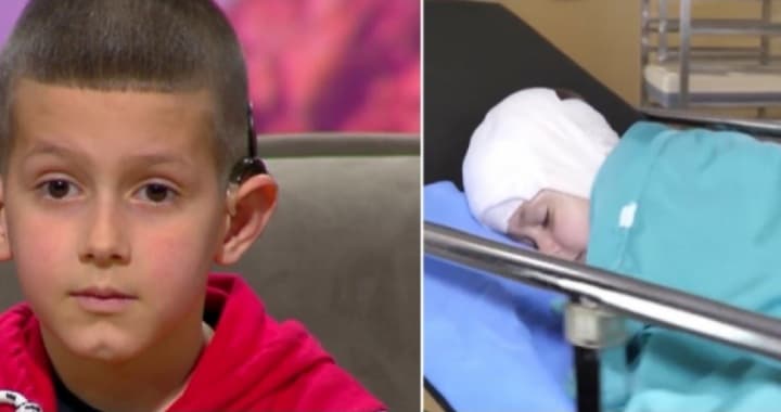 Momente që të “këpusin shpirtin”, 7-vjeçari dëgjon për herë të parë pas ndërhyrjes
