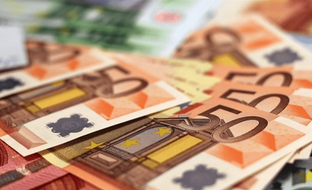 Sindikatat dalin kundër qeverisë, kërkojnë pagë minimale prej 400 euro