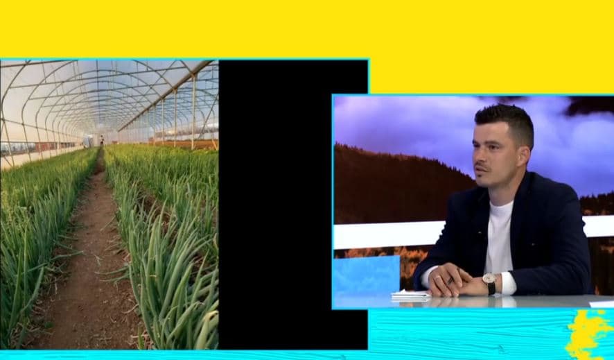 Kush është i riu që la Ministrinë e Bujqësisë, për t’u marr privatisht me bujqësi? (VIDEO)