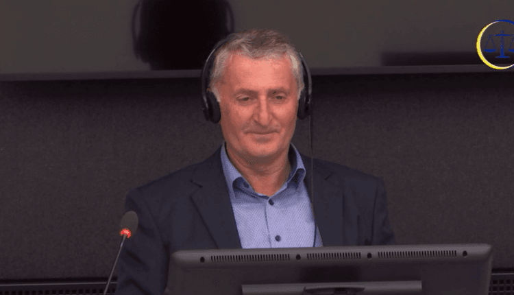 Dëshmitari Ndreci rrëfen për njësinë “Barileva”, luftimin me forcat serbe dhe ditën kur u vranë dy persona