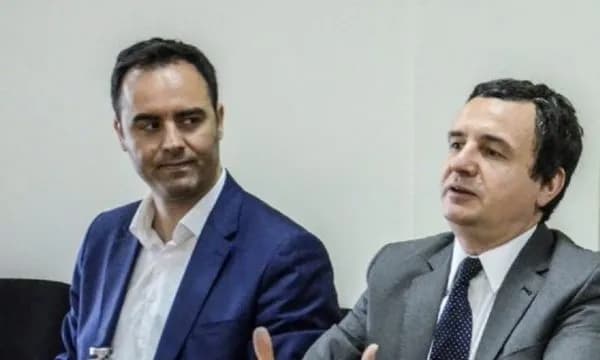 Kurti në Rezallë i vetëm, Konjufca me Lushtakun (VIDEO)