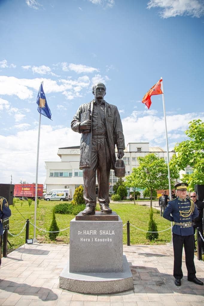 Kujtohet mjeku i UÇK-së, Hafir Shala në 24 vjetorin e zhdukjes (VIDEO)