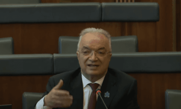 “Mos na qitni petlla në ujë”, Haliti VV’së: Zbardheni të vërtetën për Telekomin, e keni pushtetin