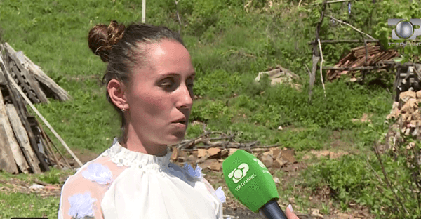 Flet nusja shqiptare që rrahu vjehrrin, vjehrrën, burrin dhe kunatin
