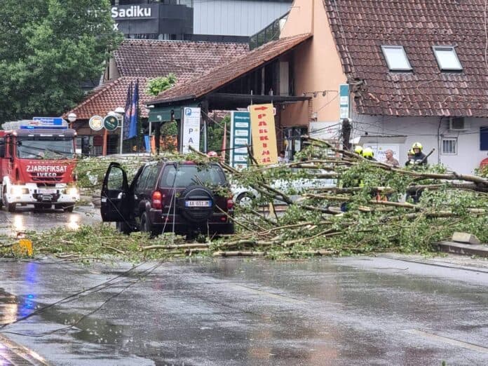 Featured image for Në Prishtinë dhe qytete tjera fillon përsëri stuhia, 9 këshilla të IHMK-së