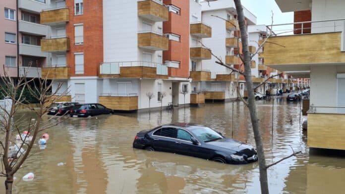 Pas stuhive, IHMK paralajmëron vërshime nesër e pasnesër në Kosovë