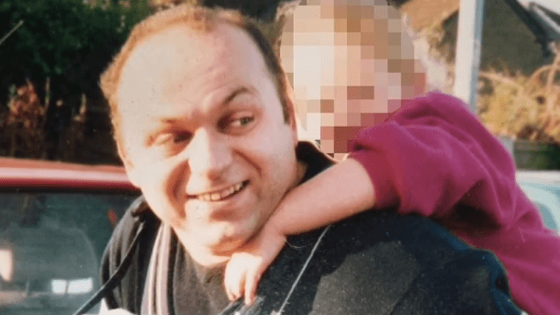 53-vjeçari nga Prishtina e djegë veten para syve të djalit të tij në Angli