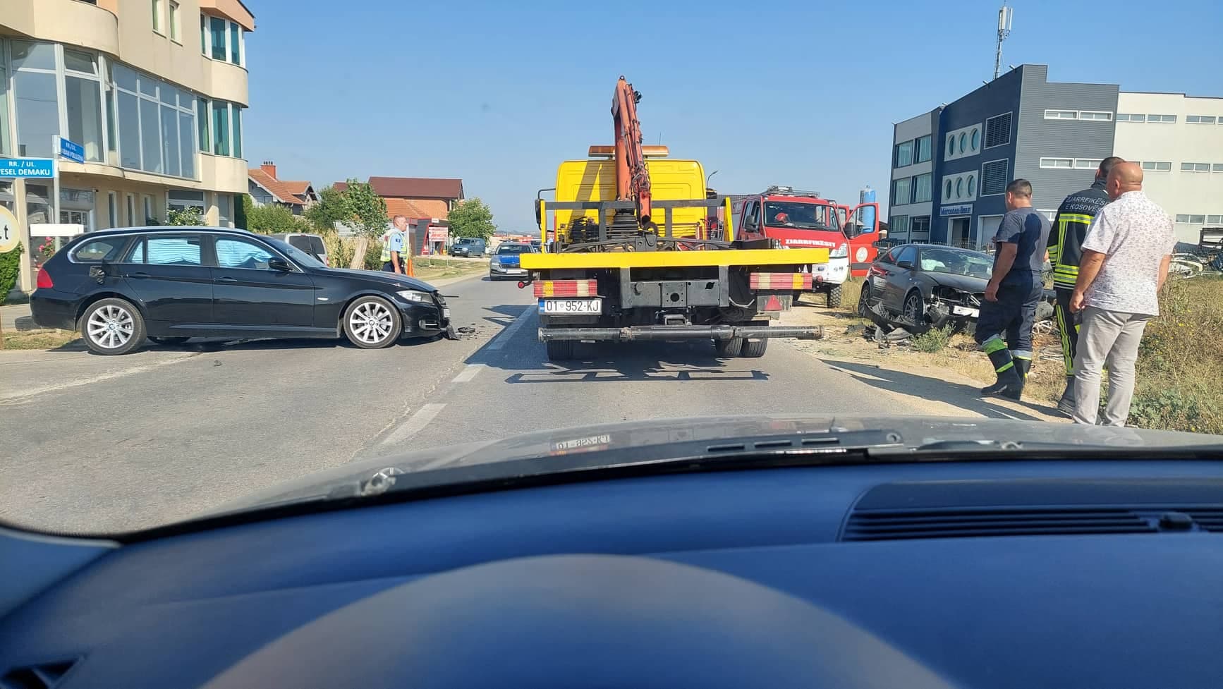 Dalin pamjet e aksidentit të sotëm në Drenas (FOTO)