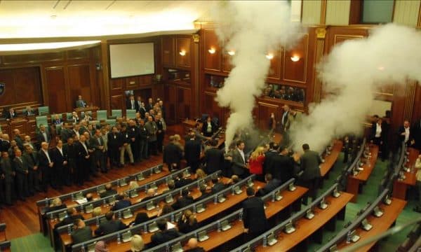 Hedhja e gazit në Kuvend, konfirmohet aktakuza ndaj Mytaher Haskukës, Shqipe Pantinës, Enver Hotit e Teuta Haxhiut