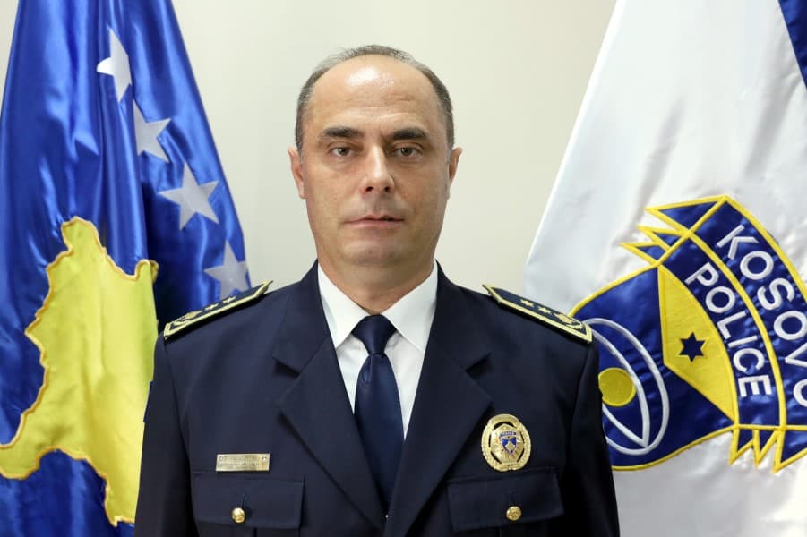 LAJMI I FUNDIT: Jep dorëheqje Drejtori i Policisë së Kosovës, pas dhunimit të 11 vjeçares