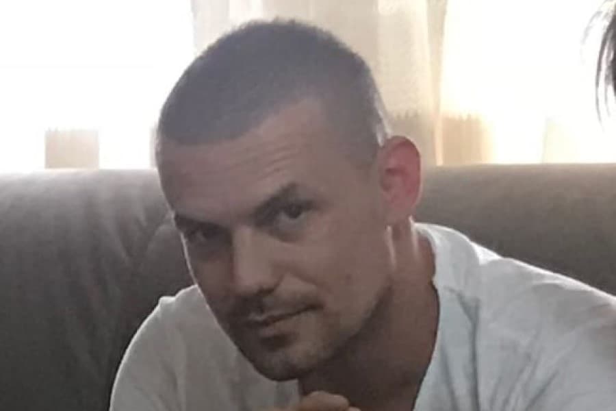 “I qita kafe e pastaj e kapa për fyti derisa nuk lëvizi më. E futa në thes të zi…”, rrëfimi i frikshëm i vrasësit të biznesmenit Bedri Rexhepi