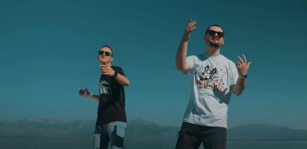 “A t’mungoj” – publikohet e plotë kënga që u bë hit në TikTok (VIDEO)