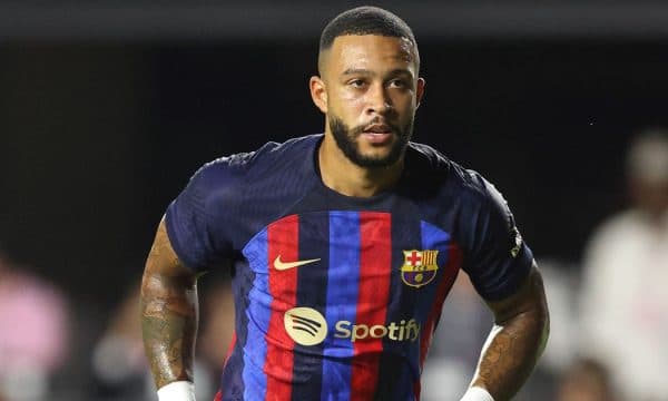 Barcelona ia cakton çmimin e largimit Depayt