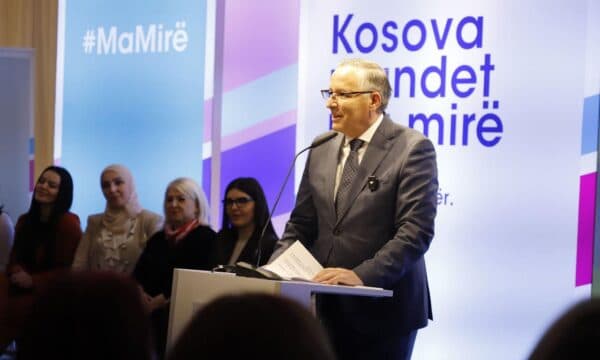 Bedri Hamza me videomesazh për gratë: Kosova është mirë kur #MaMirë janë krejt vajzat dhe gratë e saj