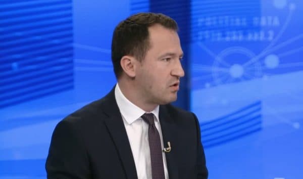 Krasniqi: Fushata e VV-së “reality show”, Kurti në vend të programit po ofron anekdota