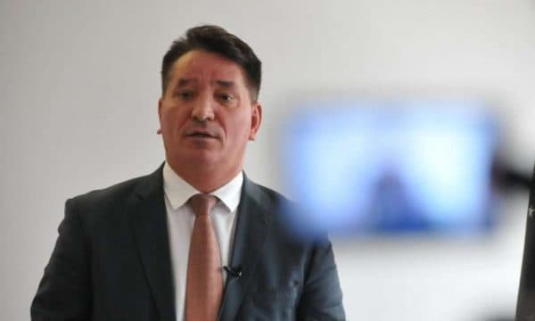 Lekaj: Fyerjet e Donika Gërvallës ndaj Ramush Haradinajt, sulme ndaj një simboli të luftës