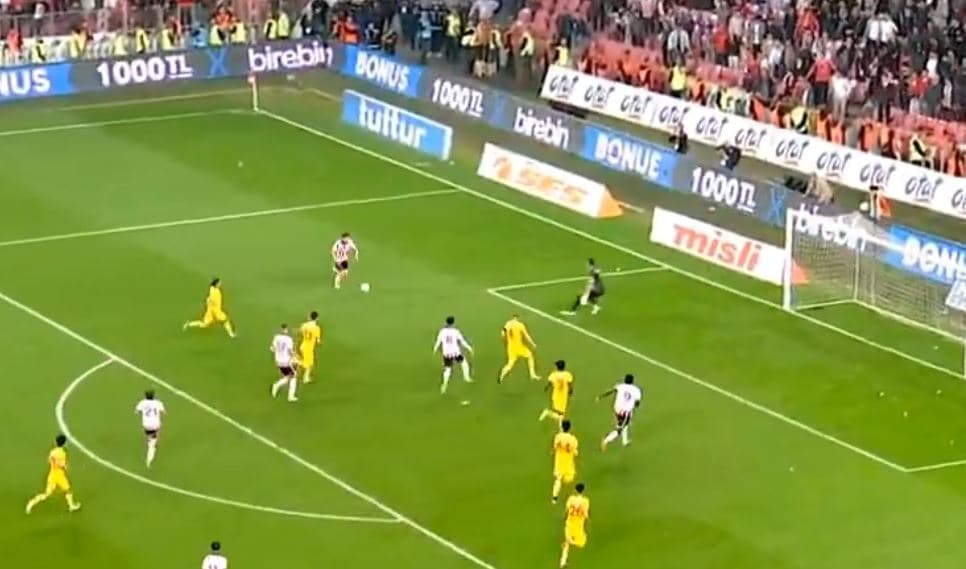Arbnor Muja e mbyll me gol sezonin në Superligë, skuadra e tij bën histori duke siguruar Europa League